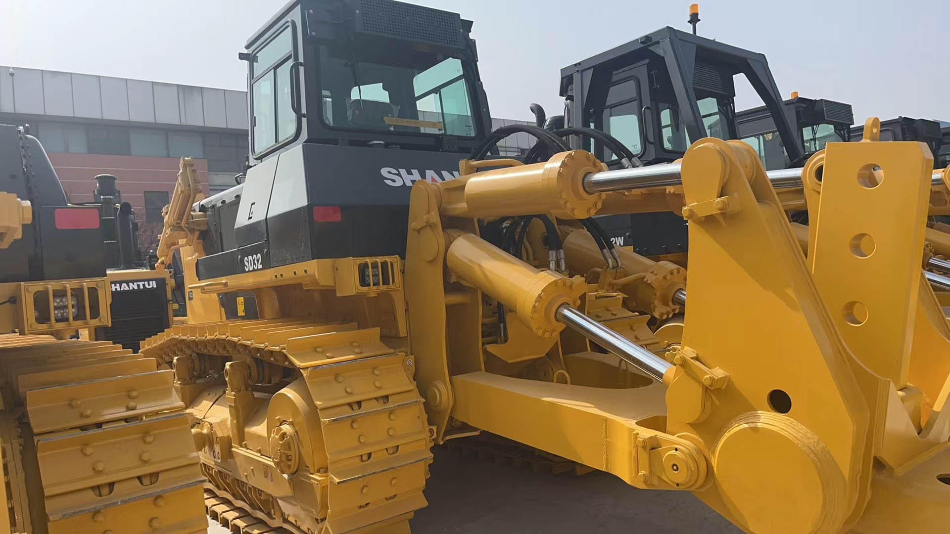 Crawler Track Bulldozer