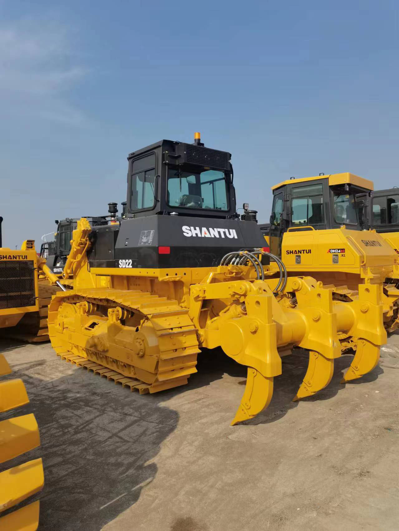 220hp bulldozers